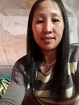 Snapshot of cute_love00 chatting on 02-01-26, 12:15 cute love00 online show from 02-01-26, 12:15