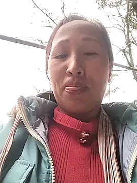 Snapshot of cute_love00 chatting on 02-11-26, 01:54 cute love00 online show from 02-11-26, 01:54