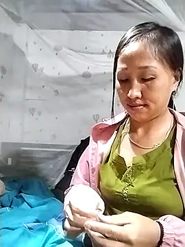 Snapshot of cute_love00 chatting on 02-24-26, 10:46 cute love00 online show from 02-24-26, 10:46