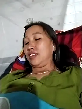 Snapshot of cute_love00 chatting on 02-25-26, 11:31 cute love00 online show from 02-25-26, 11:31