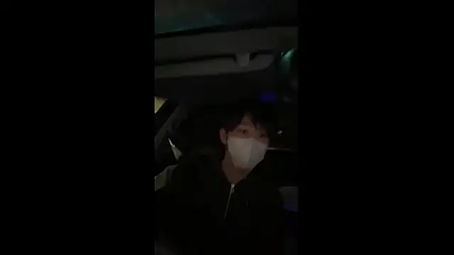 Snapshot of akkan_6868 chatting on 12-15-25, 10:52 akkan 6868 online show from 12-15-25, 10:52