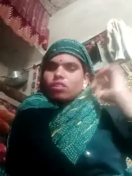 Snapshot of Soniya_pandit chatting on 12-05-25, 09:51 Soniya pandit online show from 12-05-25, 09:51