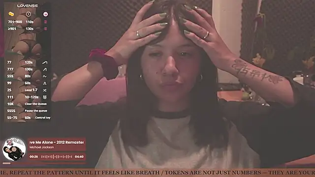 gigifontaine   online show from 09-25-25, 12:03