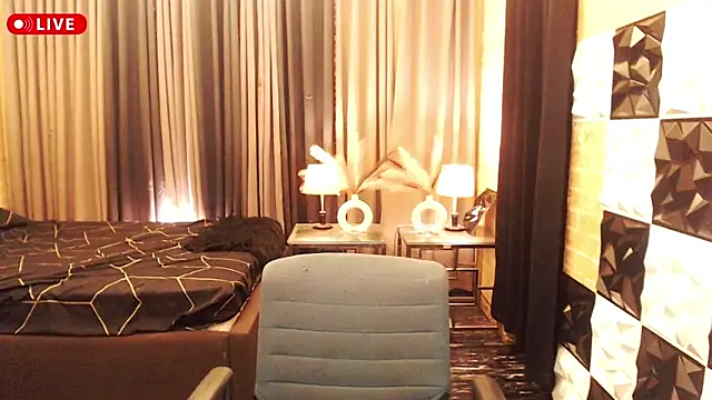 Snapshot of XinFuckingLust chatting on 09-30-25, 12:54 XinFuckingLust online show from 09-30-25, 12:54