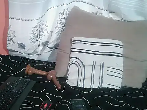 Snapshot of MatureGoddess_ chatting on 11-07-25, 01:55 MatureGoddess online show from 11-07-25, 01:55