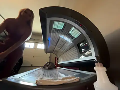 chanelstjames online show from 04-01-26, 05:10