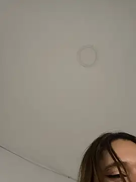 butterfly777  online show from 10-03-25, 03:42