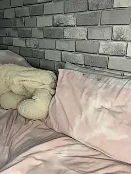 Poppy frankie online show from 11-01-25, 10:45