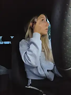 PetiteSecrets online show from 11-14-25, 05:00