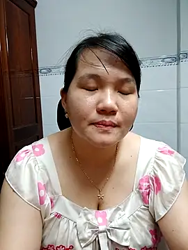  Babyrose  online show from 09-24-25, 06:00