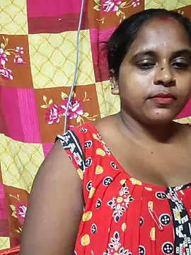 Snapshot of Hot-Show2 chatting on 09-08-25, 04:28 Hot-Show2 online show from 09-08-25, 04:28