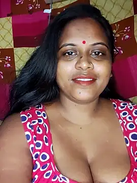 Snapshot of Hot-Show2 chatting on 09-09-25, 04:28 Hot-Show2 online show from 09-09-25, 04:28