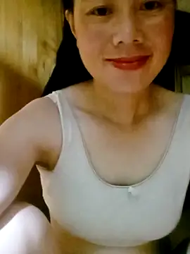 Snapshot of LyyChac chatting on 09-10-25, 10:10 LyyChac online show from 09-10-25, 10:10