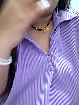 Snapshot of indian-hotmilfs chatting on 10-02-25, 12:12 indian-hotmilfs online show from 10-02-25, 12:12