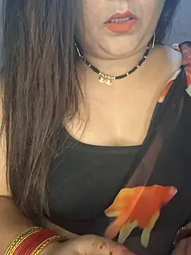 Snapshot of indian-hotmilfs chatting on 10-16-25, 06:53 indian-hotmilfs online show from 10-16-25, 06:53