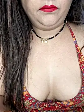 Snapshot of indian-hotmilfs chatting on 11-09-25, 08:07 indian-hotmilfs online show from 11-09-25, 08:07