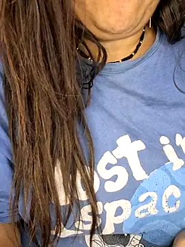 Snapshot of indian-hotmilfs chatting on 11-11-25, 10:59 indian-hotmilfs online show from 11-11-25, 10:59