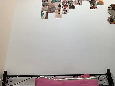 LucytheDevilQueen online show from 10-17-25, 02:04