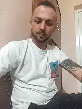 papichulo0099 online show from 10-06-25, 05:54