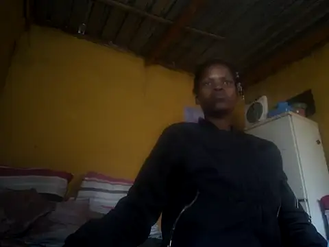 Snapshot of Caramelchick01 chatting on 09-25-25, 07:45 Caramelchick01 online show from 09-25-25, 07:45