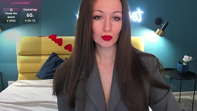 Joan Nelson online show from 02-25-26, 01:26