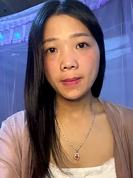 Snapshot of thaoyeuuu chatting on 09-12-25, 12:49 thaoyeuuu online show from 09-12-25, 12:49