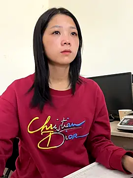 thaoyeuuu online show from 10-31-25, 02:23