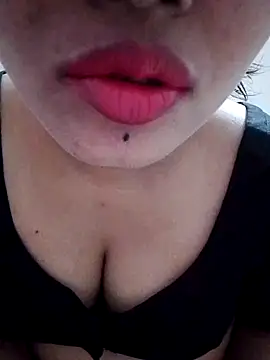 angel tisha07 online show from 10-22-25, 08:08