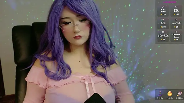 Livelle69 online show from 10-24-25, 12:08