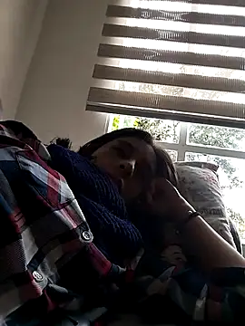 Snapshot of MiaAmore_ chatting on 09-14-25, 03:00 MiaAmore  online show from 09-14-25, 03:00