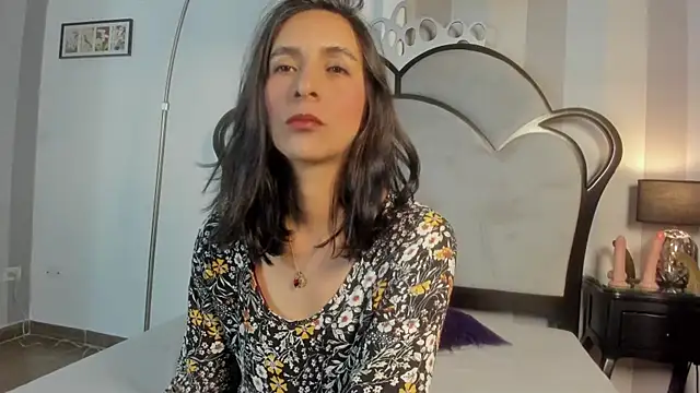 MiaAmore  online show from 04-02-26, 02:47