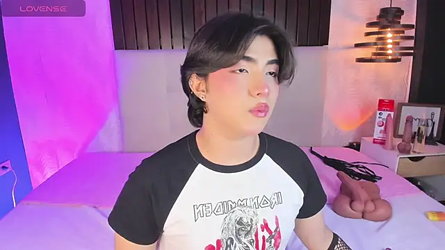 Creamy Angelo online show from 01-08-26, 03:53