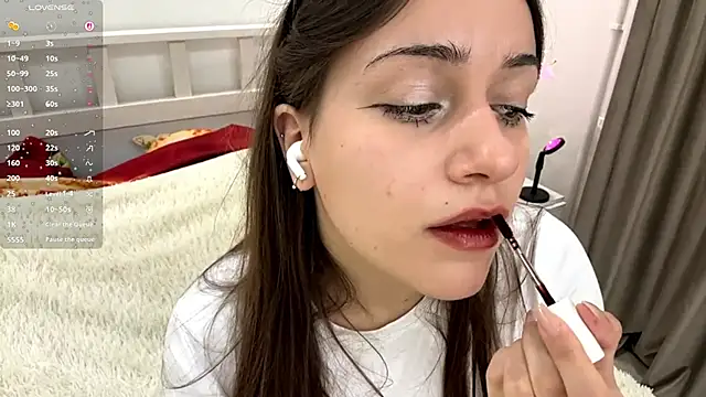 RachaelJuntunen online show from 09-18-25, 07:32