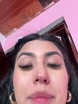 Snapshot of Victoria_alson chatting on 09-11-25, 09:37 Victoria alson online show from 09-11-25, 09:37