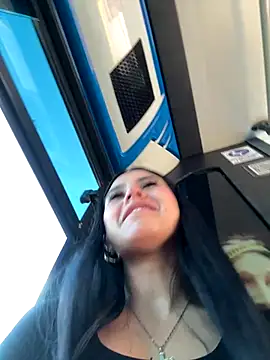 Snapshot of Victoria_alson chatting on 09-24-25, 01:14 Victoria alson online show from 09-24-25, 01:14