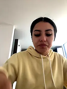 Snapshot of Victoria_alson chatting on 09-30-25, 01:49 Victoria alson online show from 09-30-25, 01:49