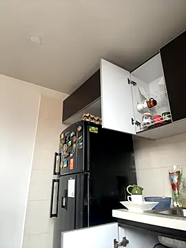 Snapshot of Victoria_alson chatting on 11-19-25, 01:11 Victoria alson online show from 11-19-25, 01:11