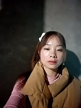 Snapshot of milo123-xx chatting on 11-23-25, 01:27 milo123-xx online show from 11-23-25, 01:27