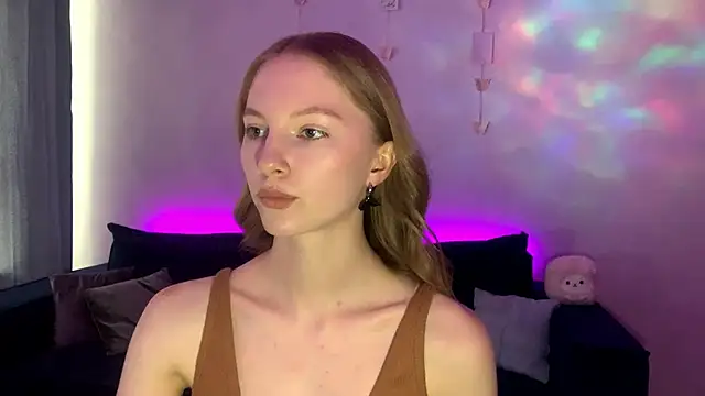 BrightAnnie online show from 09-13-25, 01:11