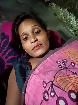 Snapshot of cute_diya_12 chatting on 11-06-25, 02:29 cute diya 12 online show from 11-06-25, 02:29