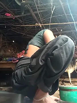 Snapshot of cute_diya_12 chatting on 11-24-25, 02:22 cute diya 12 online show from 11-24-25, 02:22