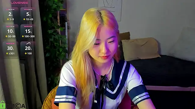 Aisi 18 online show from 09-27-25, 12:04