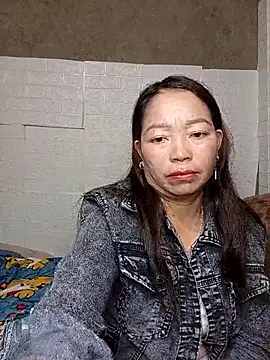 Snapshot of _Helala_ chatting on 09-26-25, 10:52  Helala  online show from 09-26-25, 10:52