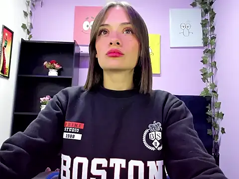 Snapshot of Tammy_Thompson_ chatting on 10-03-25, 02:36 Tammy Thompson  online show from 10-03-25, 02:36