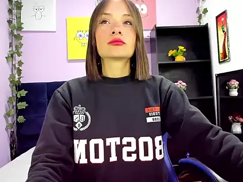 Snapshot of Tammy_Thompson_ chatting on 10-08-25, 01:42 Tammy Thompson  online show from 10-08-25, 01:42