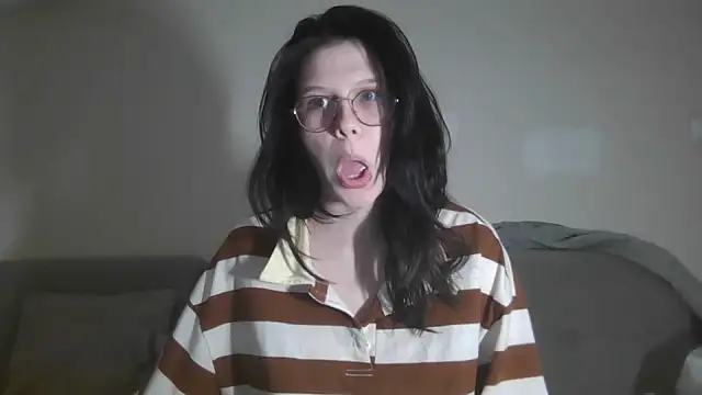 LaVostraDorothy online show from 09-25-25, 08:12