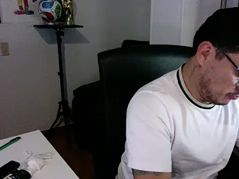 Snapshot of sexycito55 chatting on 08-07-26, 10:39 sexycito55 online show from 08-07-26, 10:39
