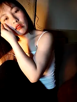   Sasulq   online show from 12-21-25, 12:56