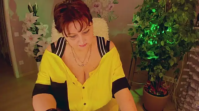 Snapshot of rebekkacharm chatting on 10-03-25, 04:59 rebekkacharm online show from 10-03-25, 04:59