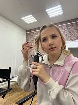 Sky Cutie online show from 01-06-26, 04:49